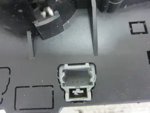 Foto de MANDO MULTIFUNCION CITROEN C3 1.4 HDi (68 CV / 50 KW) referencia 282945 foto 2