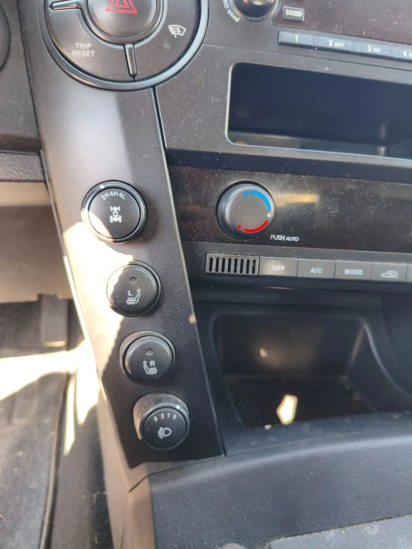 Foto de INTERRUPTOR SSANGYONG ACTYON 2.0 TD CAT (141 CV / 104 KW)