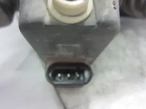 Foto de FARO IZQUIERDO RENAULT MEGANE I FASE 2 BERLINA (BA0) 1.9 dTi Diesel (80 CV / 59 KW) referencia 087469 foto 4