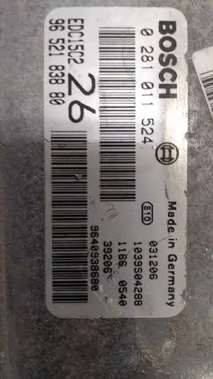 Foto de CENTRALITA MOTOR UCE CITROEN C5 BERLINA 2.0 HDi CAT (RHZ / DW10ATED) (107 CV / 79 KW) referencia 0281011524 foto 3