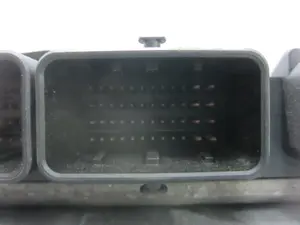 Foto de CENTRALITA MOTOR UCE CITROEN XSARA PICASSO 2.0 HDi CAT (RHY / DW10TD) (90 CV / 66 KW) referencia 9651593480 foto 2