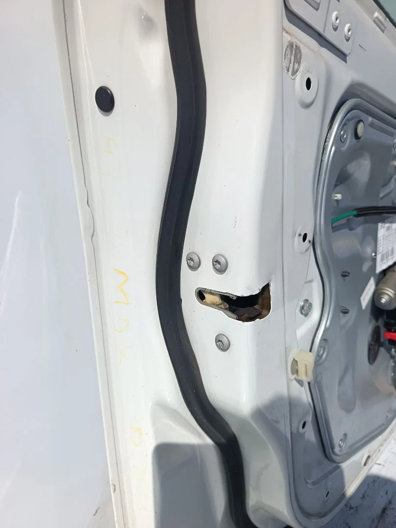 Foto de CERRADURA PUERTA DELANTERA IZQUIERDA ALFA ROMEO GIULIETTA (191) 1.6 JTDM CAT (105 CV / 77 KW)
