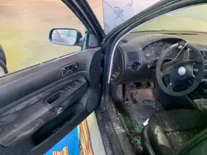 Foto de CENTRALITA CONFORT VOLKSWAGEN GOLF IV BERLINA (1J1)(10.1997) 1.9 TDI (101 CV / 74 KW)