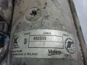 Foto de MOTOR ARRANQUE VOLKSWAGEN GOLF IV BERLINA (1J1)(10.1997) referencia 455939 foto 7