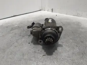 Foto de MOTOR ARRANQUE SEAT LEON (1M1) 1.9 TDI (101 CV / 74 KW) referencia 02A911024G