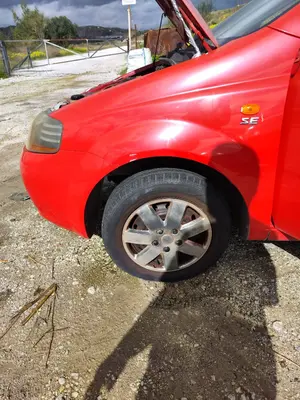 Foto de ALETA DELANTERA IZQUIERDA CHEVROLET KALOS 1.2 CAT (72 CV / 53 KW)