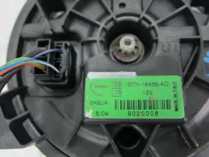 Foto de VENTILADOR CALEFACCION FORD FOCUS BERLINA (CAK) 1.8 16V CAT (116 CV / 85 KW) referencia 1S7H18456AD foto 2