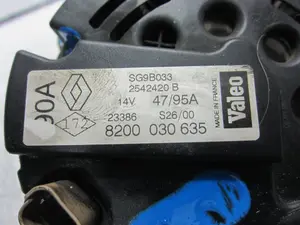 Foto de ALTERNADOR RENAULT SCENIC RX4 (JA0) 2.0 16V (139 CV / 102 KW) referencia 8200030635 foto 2