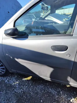 Foto de PUERTA DELANTERA IZQUIERDA FIAT II PUNTO (188) BERLINA 1.3 JTD CAT (69 CV / 51 KW) foto 1