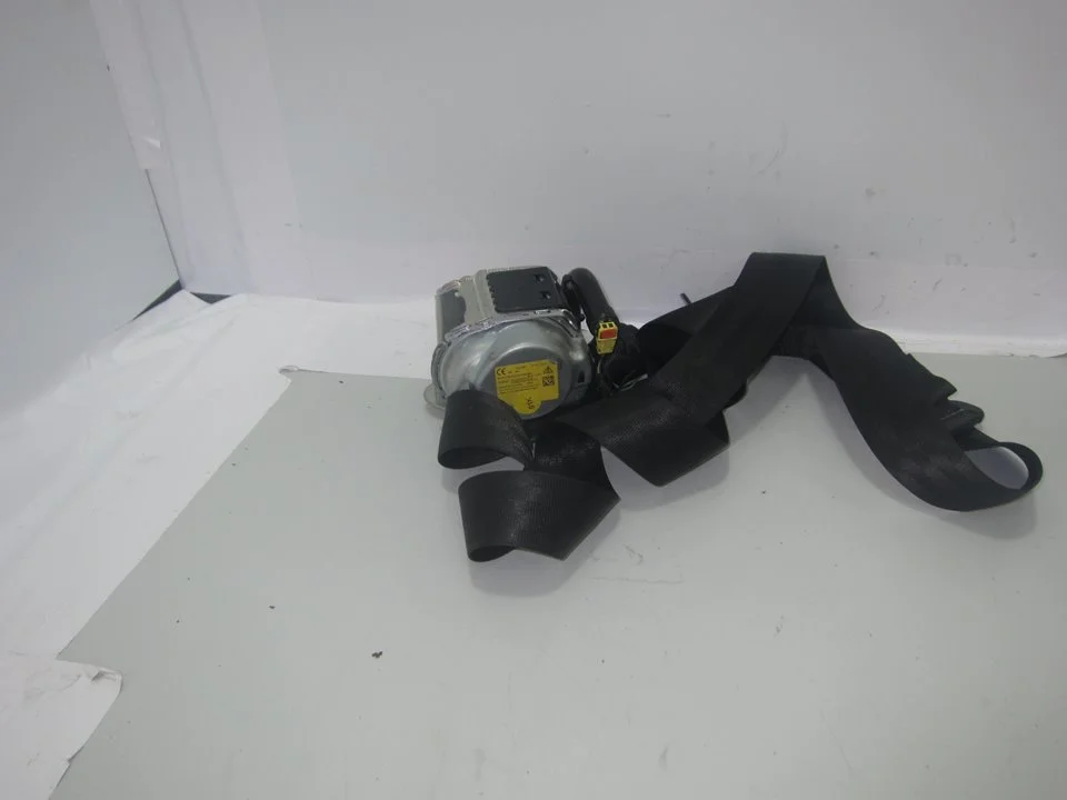 Foto de CINTURON SEGURIDAD DELANTERO DERECHO AUDI A5 COUPE (F53) 2.0 16V TDI (190 CV / 140 KW) referencia 34133459D