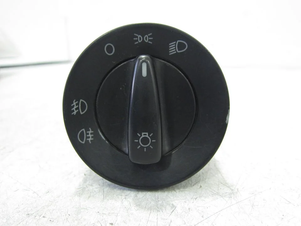 Foto de MANDO LUCES SEAT ALHAMBRA (7V9) 1.9 TDI (116 CV / 85 KW) referencia 04052031