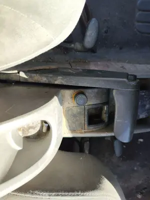 Foto de PALANCA FRENO RENAULT KANGOO II (F/KW0) 1.5 dCi Diesel CAT (86 CV / 63 KW) referencia 360100619R