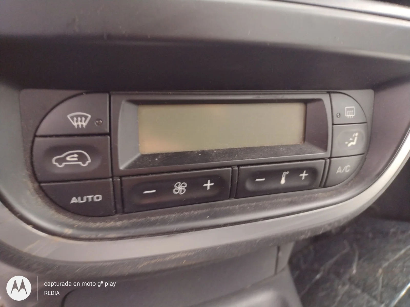 Foto de MANDO CALEFACCION / AIRE ACONDICIONADO CITROEN C3 1.4 HDi (68 CV / 50 KW)