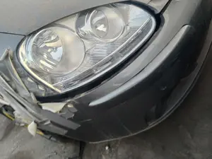 Foto de FARO ANTINIEBLA DERECHO VOLKSWAGEN GOLF V (1K1)(10.2003) 1.9 TDI (105 CV / 77 KW) referencia 1K0941700C