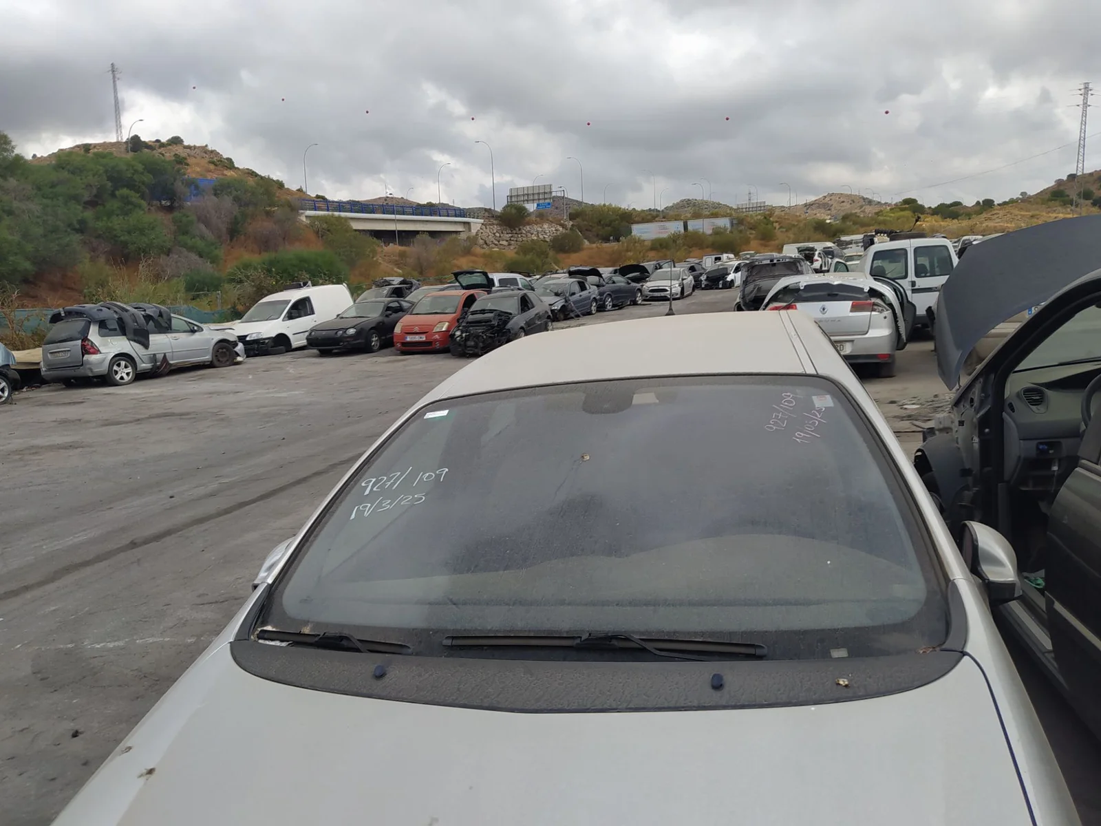 Foto de BRAZO LIMPIA DELANTERO IZQUIERDO CITROEN C5 BERLINA 2.0 HDi (109 CV / 80 KW) referencia 6429S5