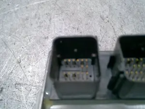 Foto de CENTRALITA AIRBAG FORD MONDEO BERLINA (GE) 2.0 16V DI TD CAT (116 CV / 85 KW) referencia 1S7T14B056BG foto 5