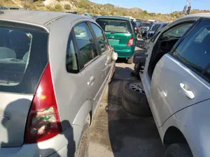 Foto de BRAZO SUSPENSION TRASERO DERECHO CITROEN C3 1.1  (60 CV / 44 KW)