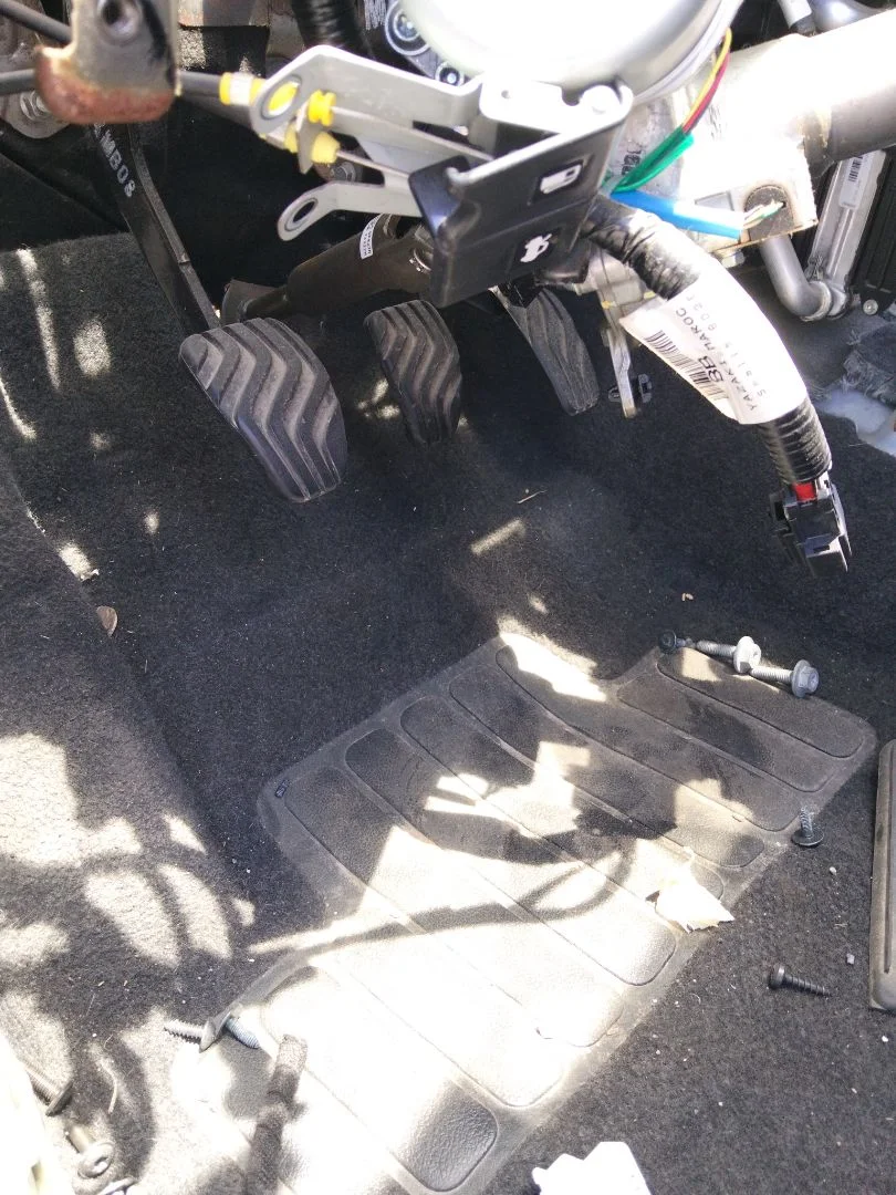 Foto de PEDAL FRENO NISSAN MICRA (K14) 1.0 12V CAT (71 CV / 52 KW) referencia 465015RA2A