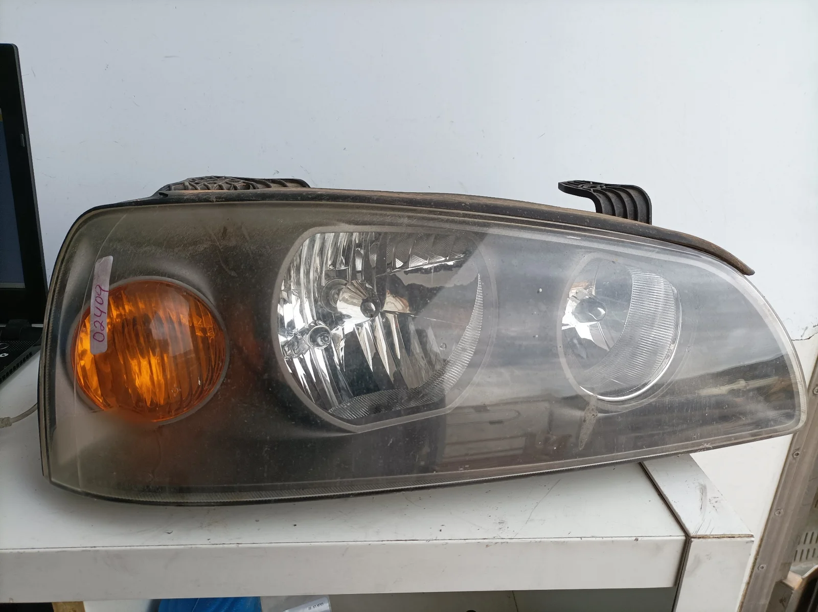 Foto de FARO DERECHO HYUNDAI ELANTRA (XD) 2.0 CRDi CAT (112 CV / 82 KW) referencia 921042D520