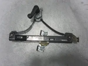 Foto de ELEVALUNAS TRASERO IZQUIERDO SEAT IBIZA BERLINA (6J5) 1.2 TDI (75 CV / 55 KW) referencia 6J4839461B