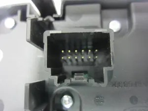 Foto de MANDO LUCES FORD FIESTA (CNN) 1.5 TDCi CAT (75 CV / 55 KW) referencia C1BT13A02408 foto 3