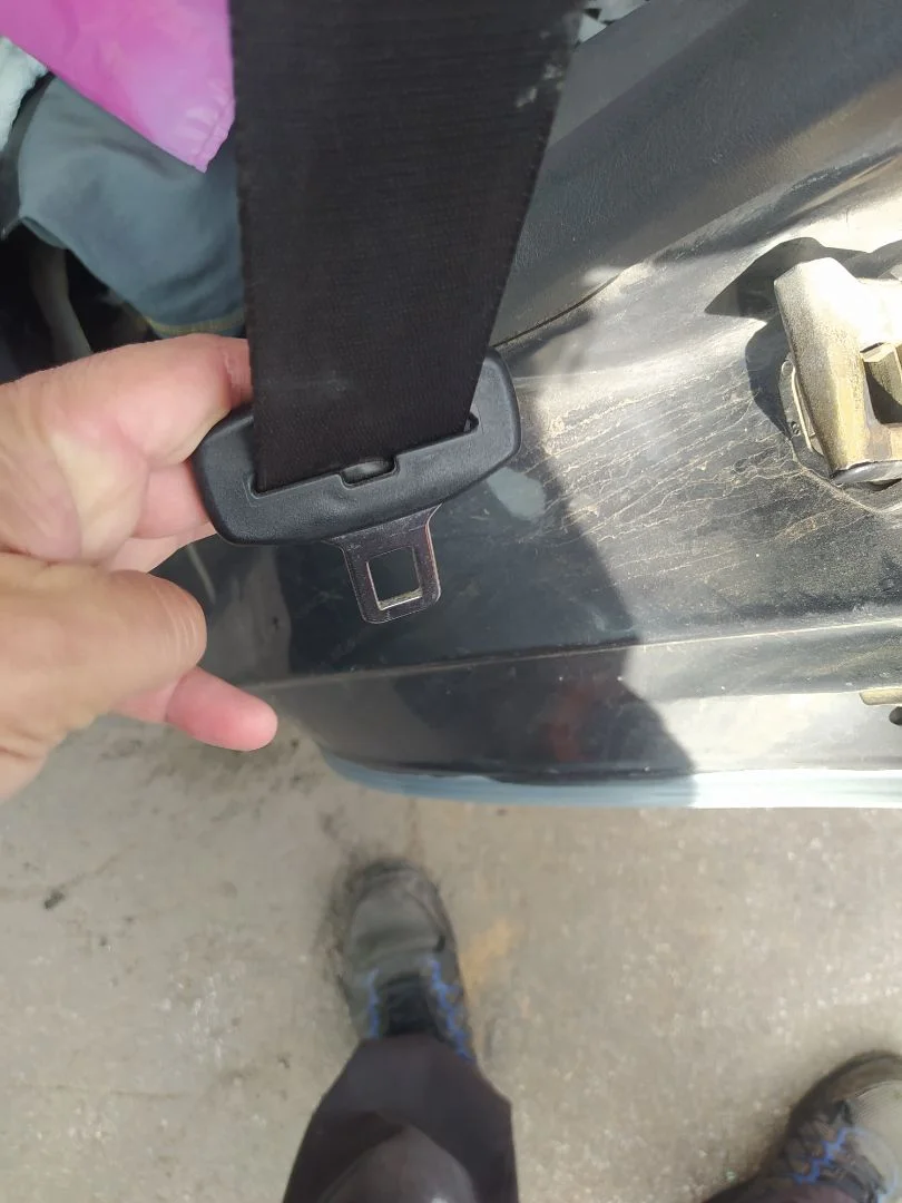 Foto de CINTURON SEGURIDAD TRASERO IZQUIERDO MITSUBISHI SPACE STAR (DG0) 1.6 CAT (98 CV / 72 KW)