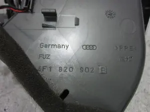 Foto de REJILLA AIREADORA AUDI A6 BERLINA (4F2) 4.2 V8 40V (335 CV / 246 KW) referencia 4F1820902 foto 4