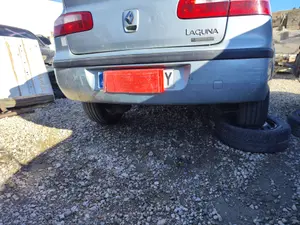 Foto de PARAGOLPES TRASERO RENAULT LAGUNA II (BG0) 1.8 CAT (120 CV / 88 KW)