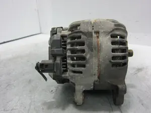 Foto de ALTERNADOR VOLKSWAGEN PASSAT BERLINA (3B2) 1.9 TDI (116 CV / 85 KW) referencia 028903028E foto 4