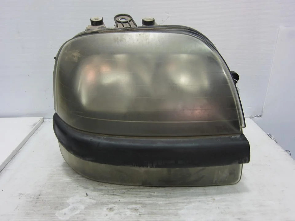 Foto de FARO DERECHO FIAT I DOBLÒ (119) 1.9 JTD CAT (101 CV / 74 KW) referencia 40545999