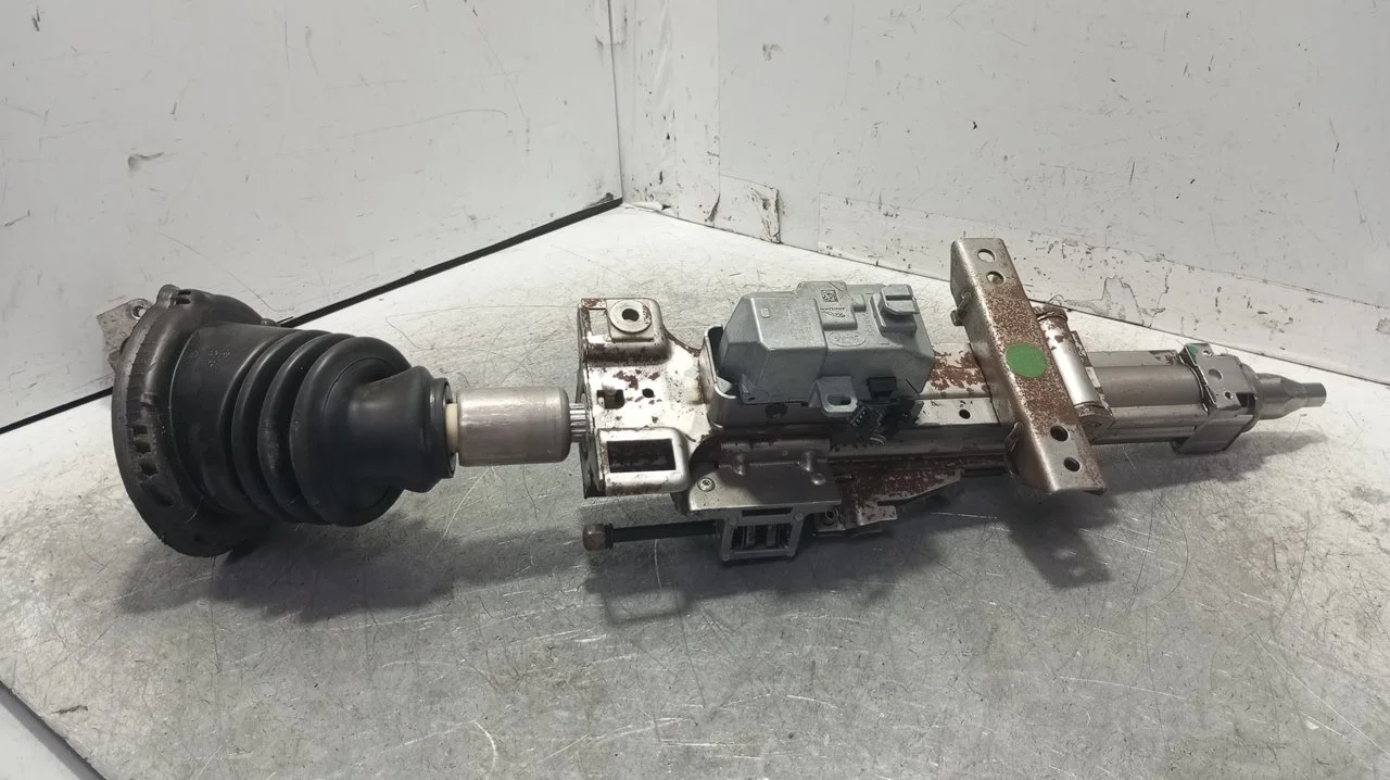 Foto de COLUMNA DIRECCION JAGUAR XF 2.0 Diesel CAT (163 CV / 120 KW) referencia GX733C529DE