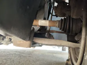 Foto de BRAZO SUSPENSION DELANTERO IZQUIERDO PEUGEOT 207 1.6 16V HDi (90 CV / 66 KW)