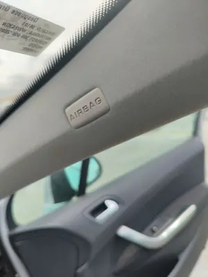 Foto de AIRBAG CORTINA DELANTERO DERECHO PEUGEOT 308 SW 2.0 16V HDi FAP CAT (RHR / DW10BTED4) (136 CV / 100 KW) referencia 8337CZ foto 2