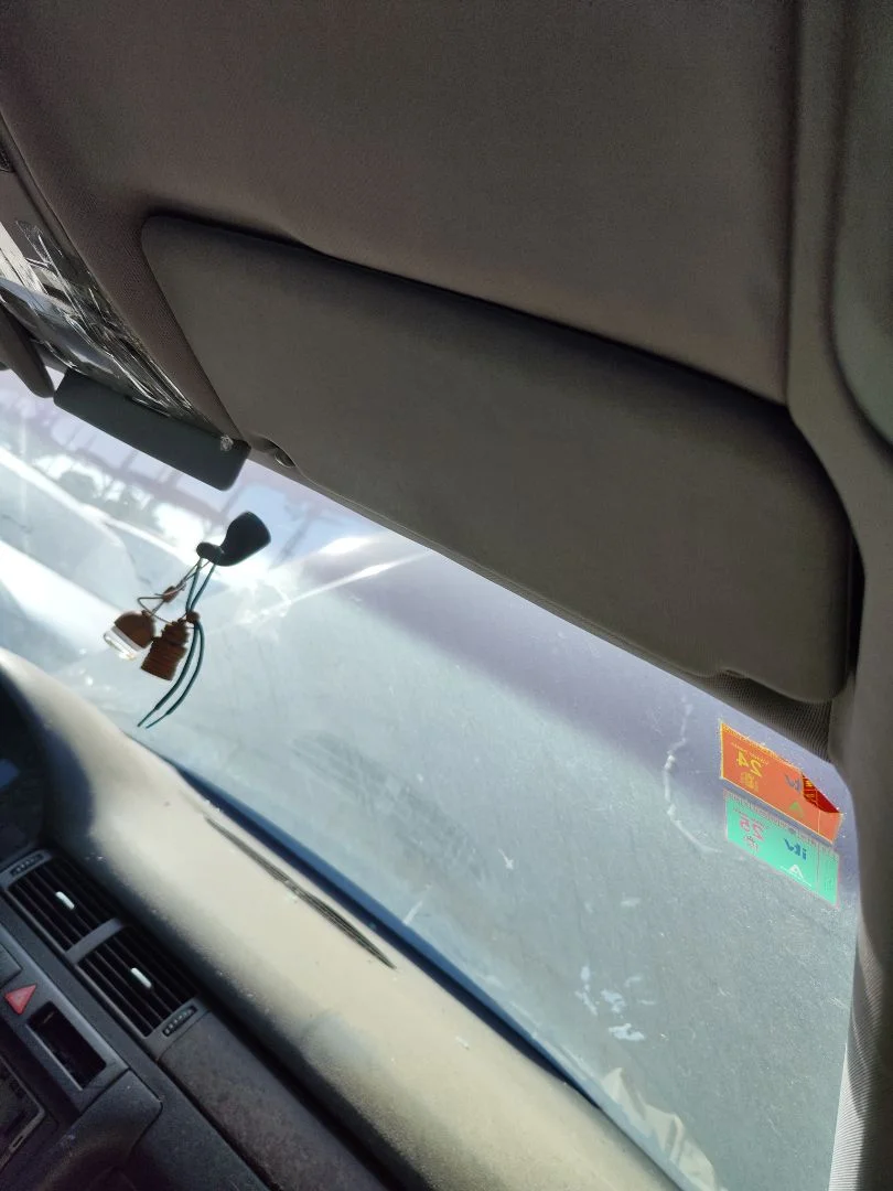 Foto de PARASOL DERECHO AUDI A6 BERLINA (4B2) 2.5 V6 24V TDI (150 CV / 110 KW)
