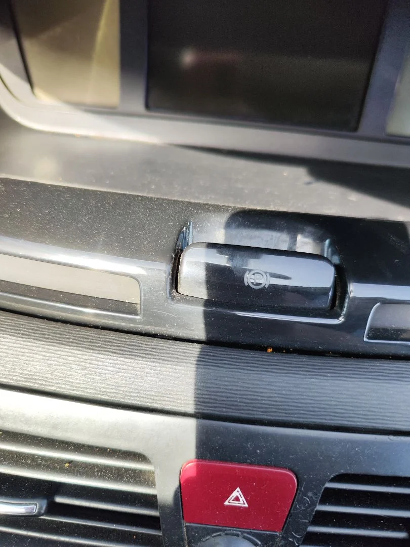 Foto de PALANCA FRENO CITROEN GRAND C4 PICASSO 1.6 16V HDi FAP (109 CV / 80 KW)