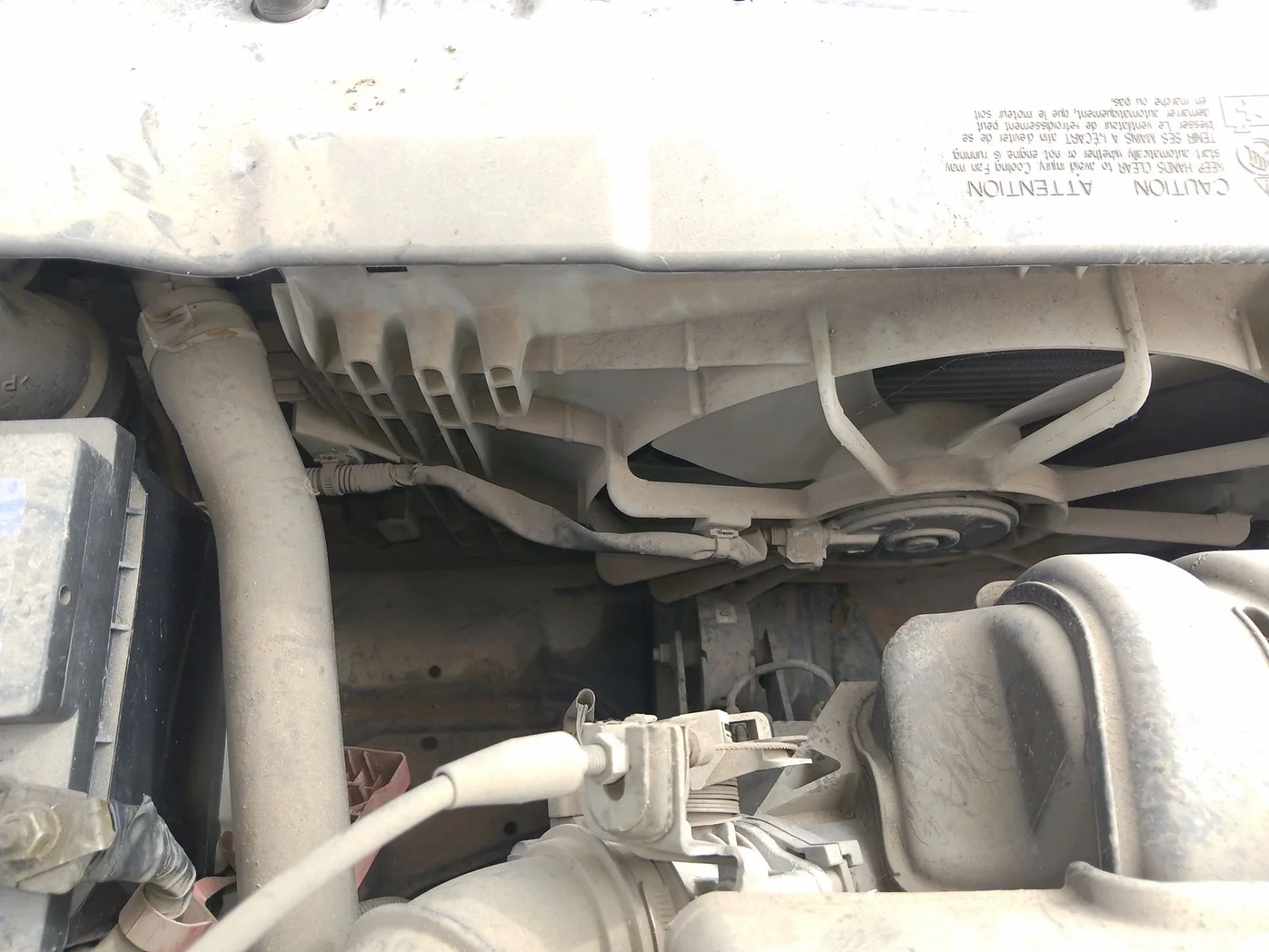 Foto de RADIADOR AGUA TOYOTA COROLLA (E12) 1.4 16V CAT (97 CV / 71 KW)