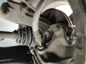 Foto de PINZA DE FRENO DELANTERA IZQUIERDA PEUGEOT 207 1.4 16V CAT (KFU / ET3J4) (88 CV / 65 KW) referencia 1617292080