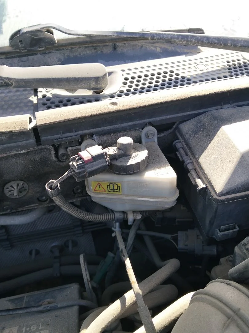 Foto de BOMBA FRENO FORD FOCUS BERLINA (CAK) 1.6 16V CAT (101 CV / 74 KW)