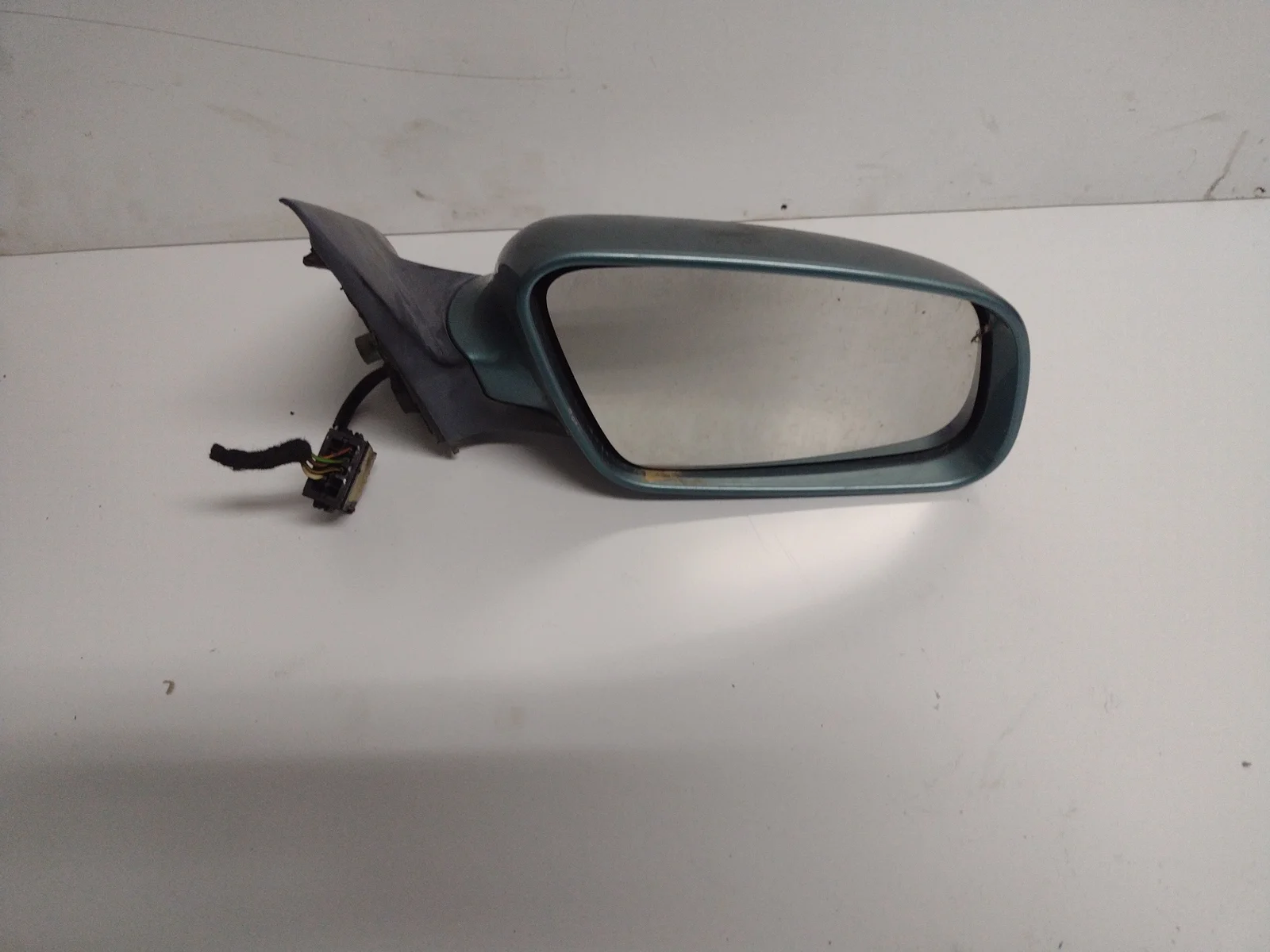 Foto de RETROVISOR DERECHO AUDI A6 AVANT (4B5) referencia 4B1858532