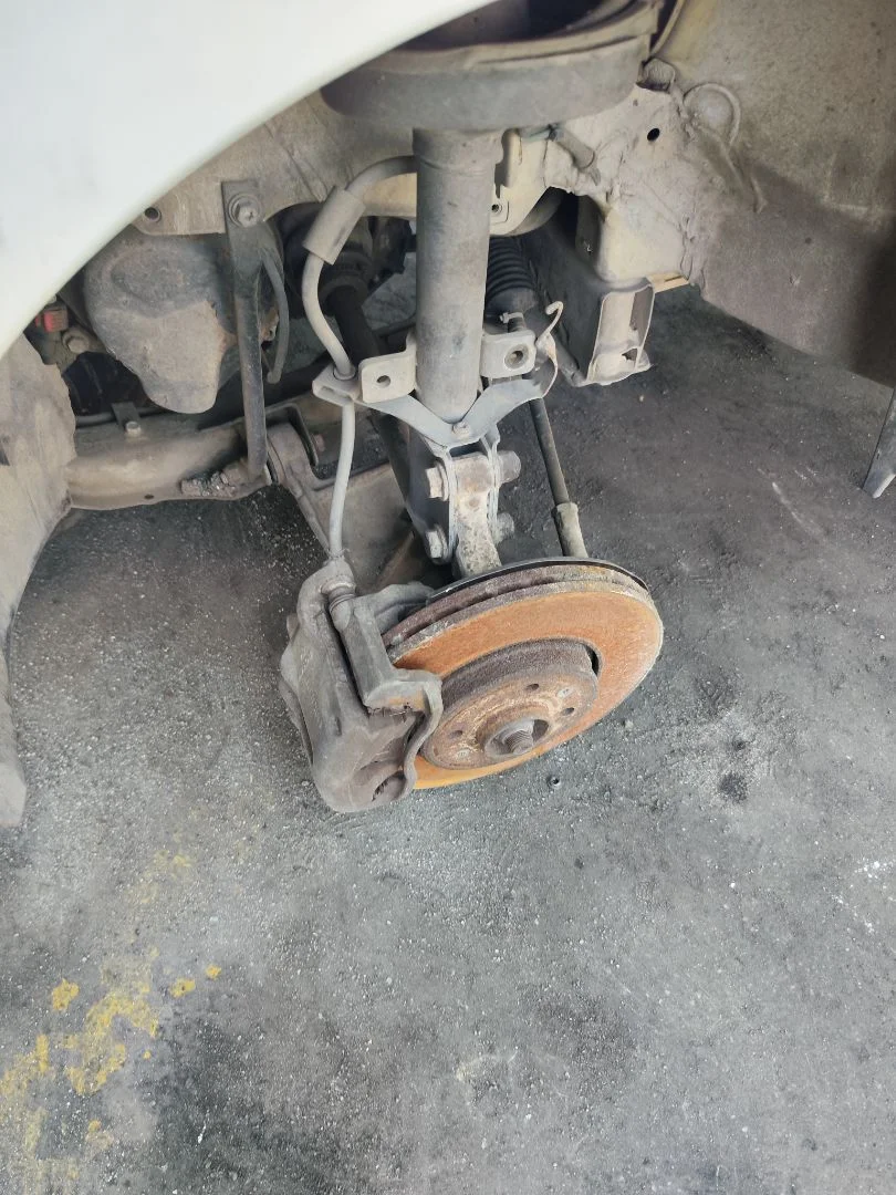 Foto de BRAZO SUSPENSION DELANTERO DERECHO RENAULT KANGOO I (F/KC0) 1.9 dCi Diesel CAT (84 CV / 62 KW)
