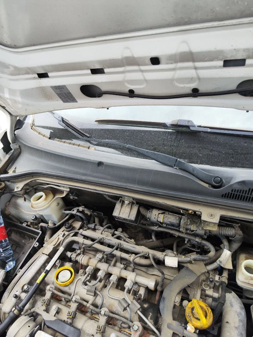 Foto de BRAZO LIMPIA DELANTERO DERECHO FIAT II DOBLÒ (152) 1.6 JTDM 16V CAT (105 CV / 77 KW)