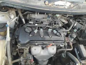 Foto de MOTOR COMPLETO NISSAN ALMERA TINO (V10M) 2.2 dCi Diesel CAT (112 CV / 82 KW)
