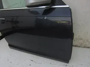 Foto de PUERTA DELANTERA DERECHA AUDI A6 BERLINA (4F2) 4.2 V8 40V (335 CV / 246 KW) foto 3