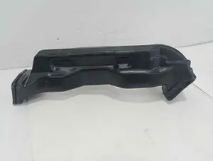 Foto de NO IDENTIFICADO PORSCHE MACAN (95BA) referencia 8R1819655 foto 2