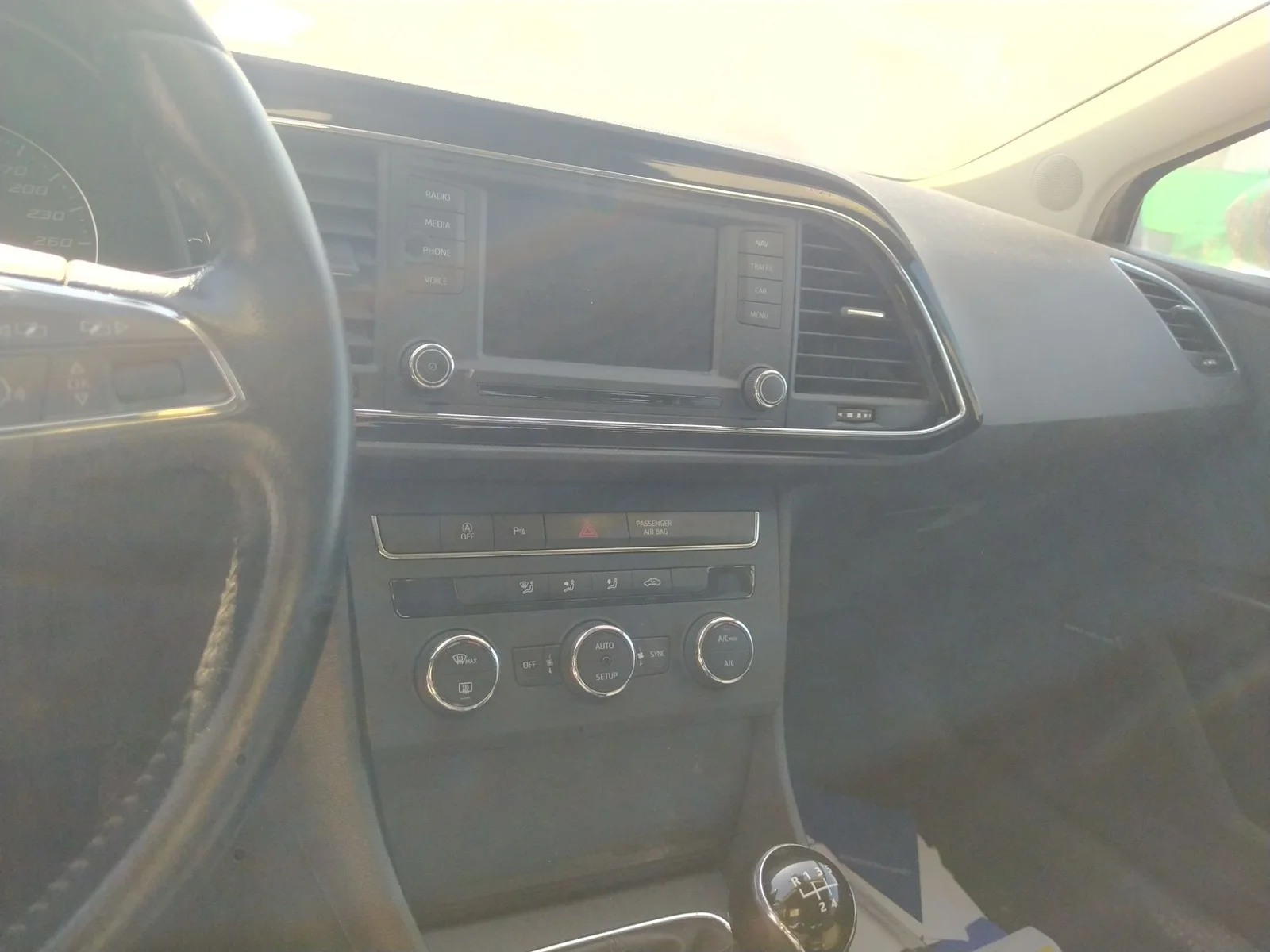 Foto de MANDO CALEFACCION / AIRE ACONDICIONADO SEAT LEON ST 5F8 1.6 TDI (105 CV / 77 KW) referencia 5F0907044AKYMS