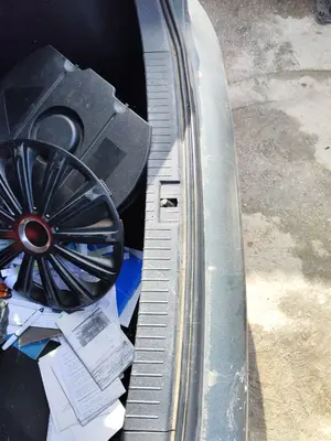 Foto de PANEL TRASERO SEAT IBIZA (6L1) 1.9 TDI (101 CV / 74 KW)