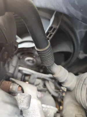 Foto de ELECTROVENTILADOR RADIADOR AIRE ACONDICIONADO VOLKSWAGEN PASSAT BERLINA (3B2) 1.9 TDI (116 CV / 85 KW)