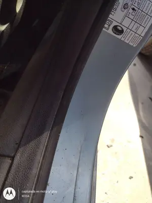 Foto de GOMAS CONTORNO PUERTA FORD FOCUS SPORTBREAK (CAP) 1.6 16V CAT (101 CV / 74 KW)