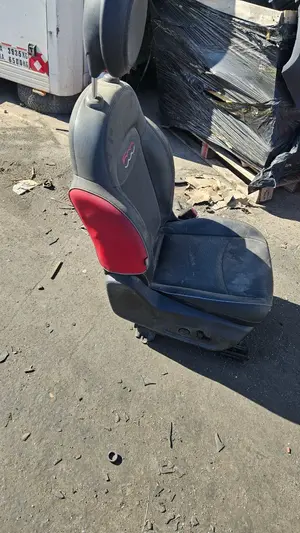 Foto de ASIENTO DELANTERO DERECHO FIAT 500X (334) 2.0 16V Multijet CAT (140 CV / 103 KW) foto 2