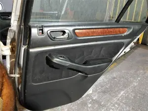 Foto de GUARNECIDO PUERTA TRASERA DERECHA HONDA ACCORD BERLINA (CG7-9/CH1-7)